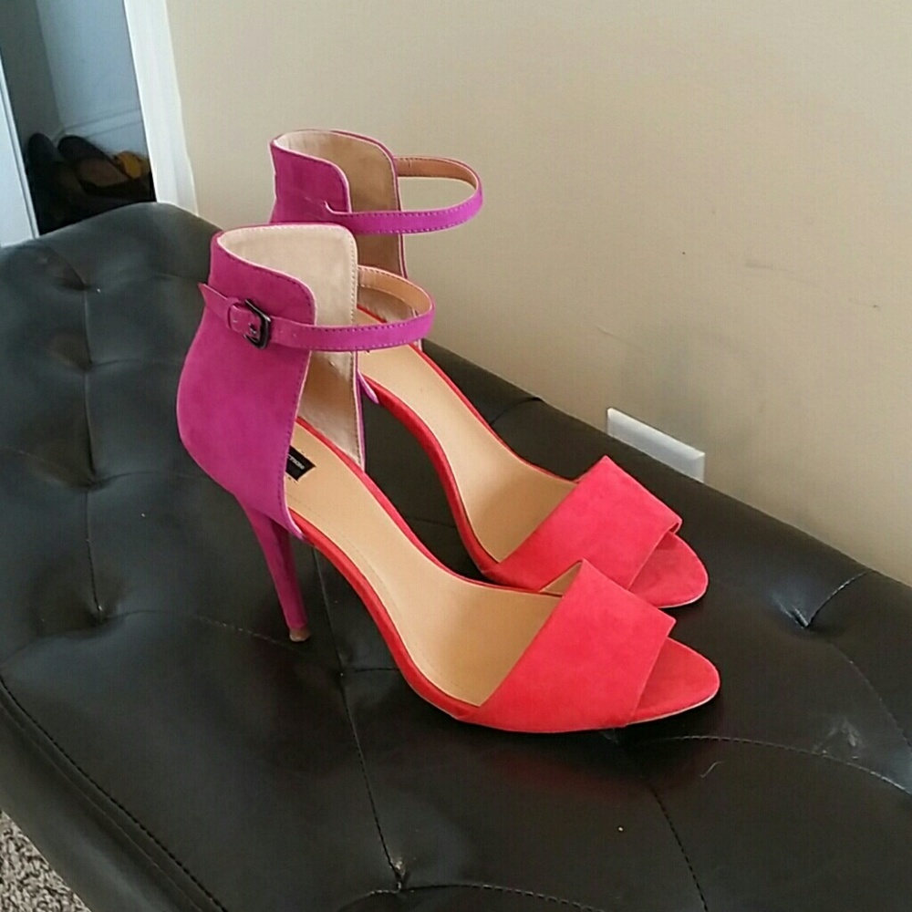 Zara Color block heel
